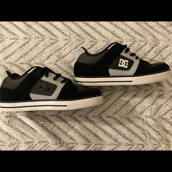 Mens DC skate shoes - Picture 1 of 6